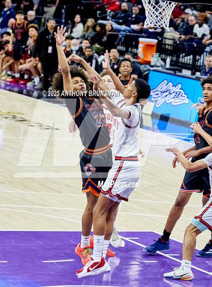 Thumbnail 2 in Chatsworth vs. Jesuit (CIF State D2 Final) photogallery.