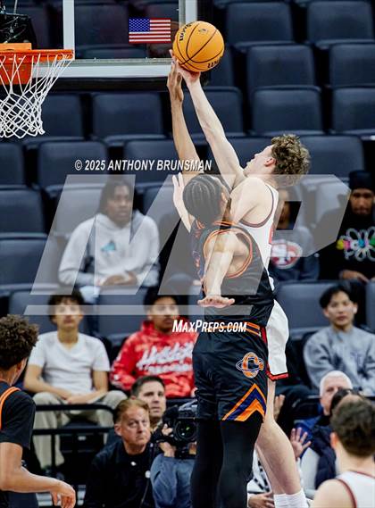 Thumbnail 3 in Chatsworth vs. Jesuit (CIF State D2 Final) photogallery.