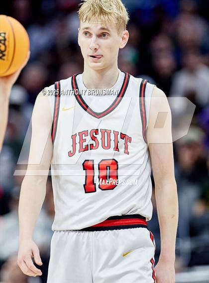 Thumbnail 3 in Chatsworth vs. Jesuit (CIF State D2 Final) photogallery.