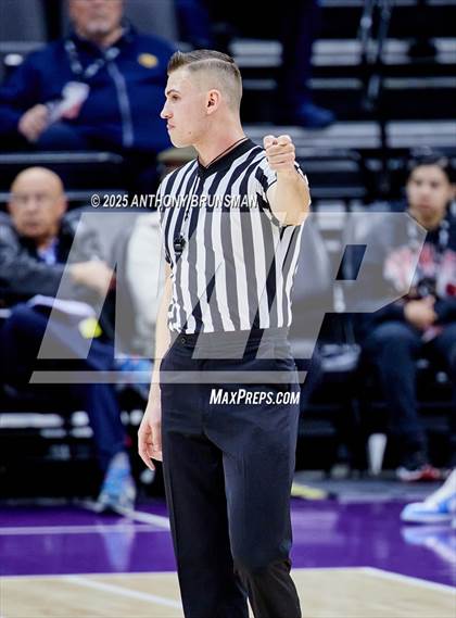 Thumbnail 2 in Chatsworth vs. Jesuit (CIF State D2 Final) photogallery.