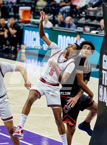 Thumbnail 1 in Chatsworth vs. Jesuit (CIF State D2 Final) photogallery.
