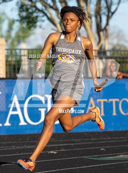 Thumbnail 3 in Terrier Relays photogallery.