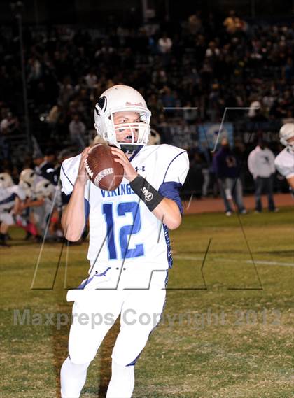 Thumbnail 3 in Pleasant Valley vs. Chico (Almond Bowl) photogallery.