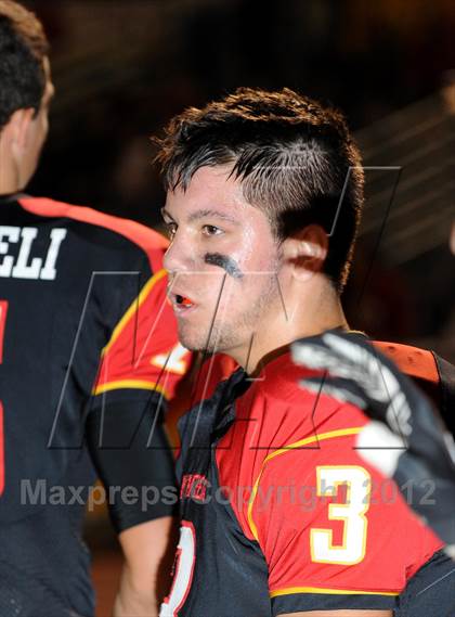 Thumbnail 2 in Pleasant Valley vs. Chico (Almond Bowl) photogallery.