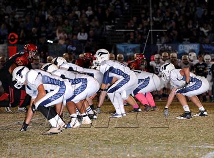 Thumbnail 3 in Pleasant Valley vs. Chico (Almond Bowl) photogallery.