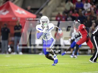 Thumbnail 3 in IMG Academy @ Central (MaxPreps Game of the Week) photogallery.