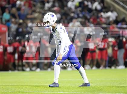 Thumbnail 1 in IMG Academy @ Central (MaxPreps Game of the Week) photogallery.