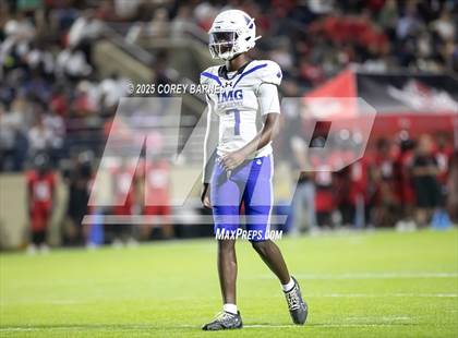Thumbnail 2 in IMG Academy @ Central (MaxPreps Game of the Week) photogallery.