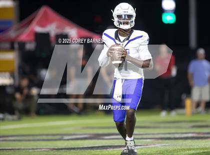 Thumbnail 2 in IMG Academy @ Central (MaxPreps Game of the Week) photogallery.