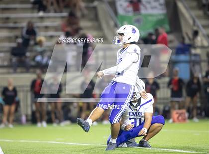 Thumbnail 3 in IMG Academy @ Central (MaxPreps Game of the Week) photogallery.