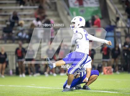Thumbnail 2 in IMG Academy @ Central (MaxPreps Game of the Week) photogallery.