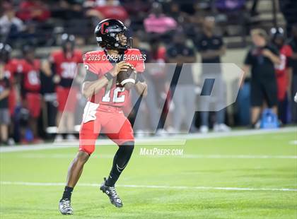Thumbnail 3 in IMG Academy @ Central (MaxPreps Game of the Week) photogallery.