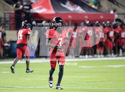 Thumbnail 2 in IMG Academy @ Central (MaxPreps Game of the Week) photogallery.