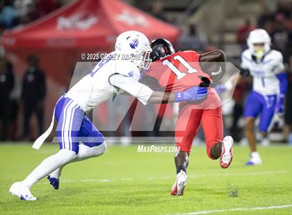 Thumbnail 3 in IMG Academy @ Central (MaxPreps Game of the Week) photogallery.