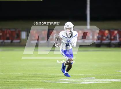 Thumbnail 2 in IMG Academy @ Central (MaxPreps Game of the Week) photogallery.