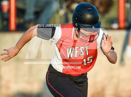Thumbnail 3 in West @ Lorena photogallery.