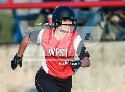 Thumbnail 1 in West @ Lorena photogallery.