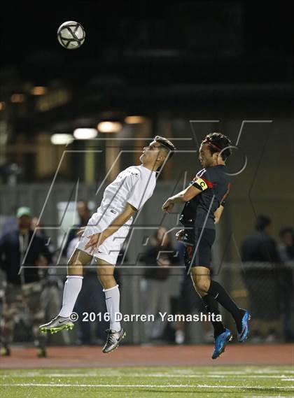 Thumbnail 2 in Marin Academy vs. Ygnacio Valley (CIF NCS D3 Final) photogallery.