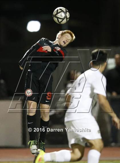 Thumbnail 2 in Marin Academy vs. Ygnacio Valley (CIF NCS D3 Final) photogallery.