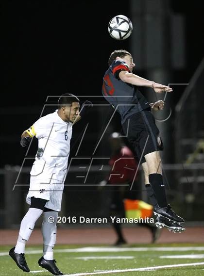 Thumbnail 3 in Marin Academy vs. Ygnacio Valley (CIF NCS D3 Final) photogallery.