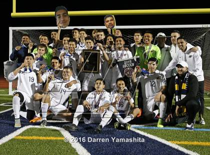 Thumbnail 2 in Marin Academy vs. Ygnacio Valley (CIF NCS D3 Final) photogallery.
