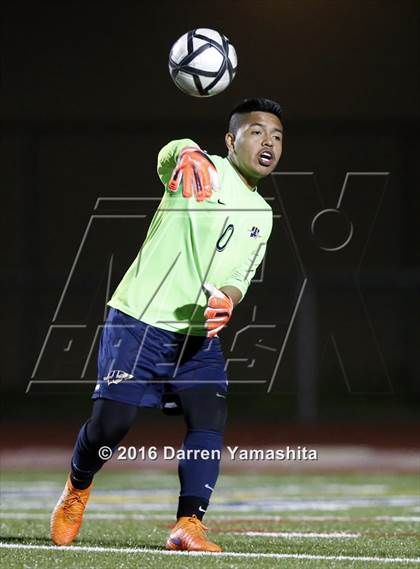 Thumbnail 3 in Marin Academy vs. Ygnacio Valley (CIF NCS D3 Final) photogallery.