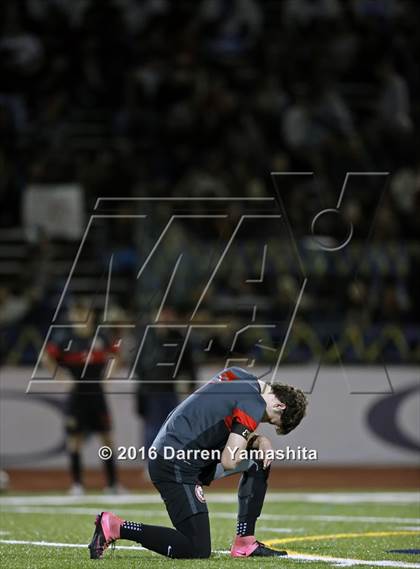 Thumbnail 2 in Marin Academy vs. Ygnacio Valley (CIF NCS D3 Final) photogallery.
