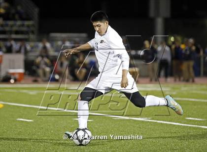 Thumbnail 3 in Marin Academy vs. Ygnacio Valley (CIF NCS D3 Final) photogallery.