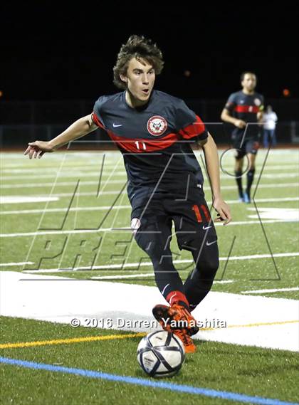 Thumbnail 2 in Marin Academy vs. Ygnacio Valley (CIF NCS D3 Final) photogallery.
