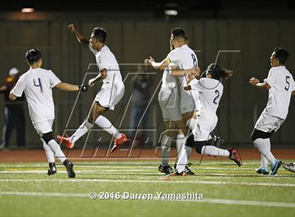 Thumbnail 1 in Marin Academy vs. Ygnacio Valley (CIF NCS D3 Final) photogallery.