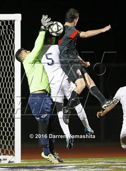 Thumbnail 2 in Marin Academy vs. Ygnacio Valley (CIF NCS D3 Final) photogallery.