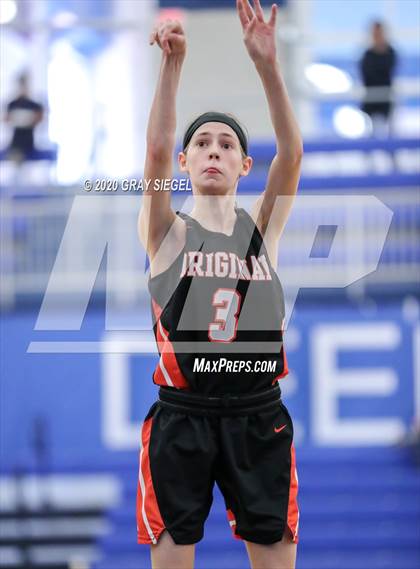 Thumbnail 2 in Deer Creek vs. Putnam City photogallery.