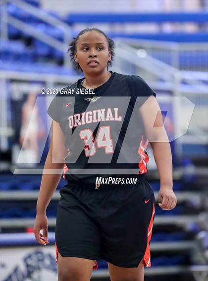 Thumbnail 1 in Deer Creek vs. Putnam City photogallery.
