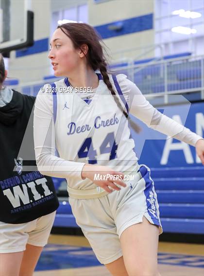 Thumbnail 1 in Deer Creek vs. Putnam City photogallery.