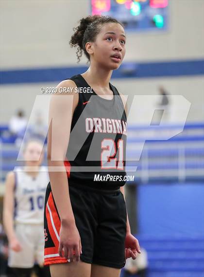 Thumbnail 1 in Deer Creek vs. Putnam City photogallery.