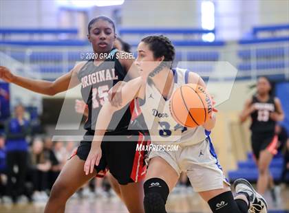 Thumbnail 2 in Deer Creek vs. Putnam City photogallery.
