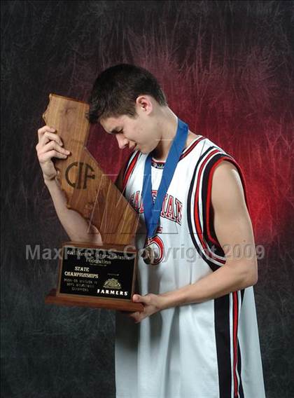 Thumbnail 3 in Salesian (CIF State D4 Award Photos) photogallery.