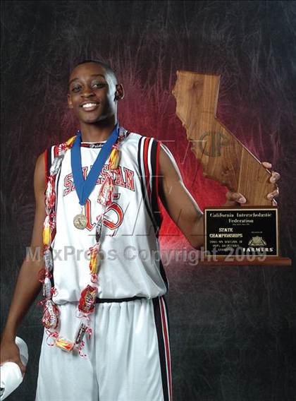 Thumbnail 2 in Salesian (CIF State D4 Award Photos) photogallery.