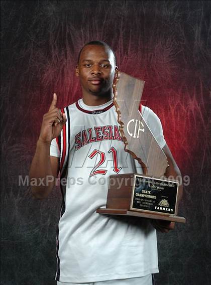 Thumbnail 1 in Salesian (CIF State D4 Award Photos) photogallery.