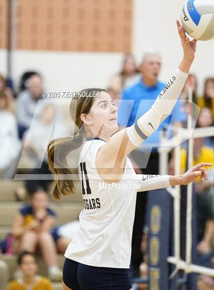 Thumbnail 1 in Clarkston @ Stoney Creek photogallery.