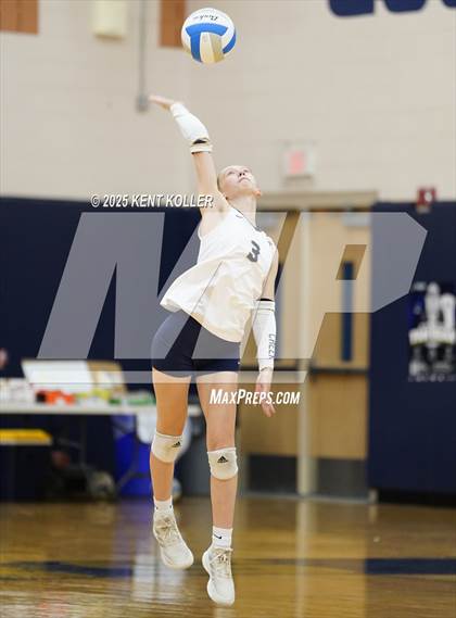 Thumbnail 3 in Clarkston @ Stoney Creek photogallery.