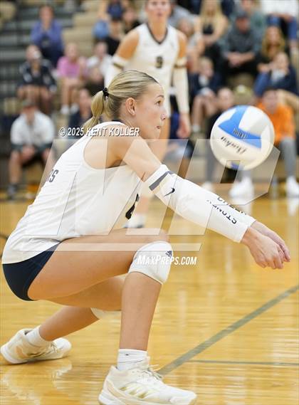 Thumbnail 1 in Clarkston @ Stoney Creek photogallery.