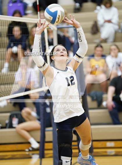 Thumbnail 3 in Clarkston @ Stoney Creek photogallery.