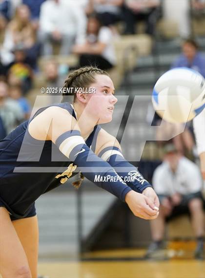 Thumbnail 3 in Clarkston @ Stoney Creek photogallery.