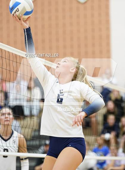 Thumbnail 3 in Clarkston @ Stoney Creek photogallery.