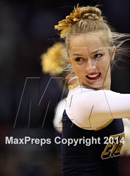 Thumbnail 2 in Pueblo East vs. Denver South (CHSAA 4A Final) photogallery.