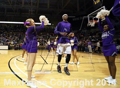 Thumbnail 3 in Pueblo East vs. Denver South (CHSAA 4A Final) photogallery.