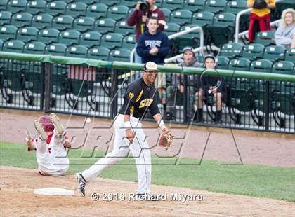 Thumbnail 1 in Portsmouth vs. Souhegan (NHIAA Division 2 Final) photogallery.