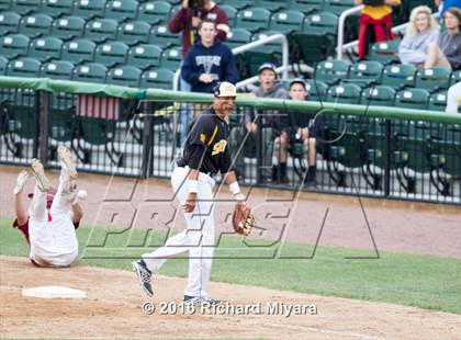 Thumbnail 2 in Portsmouth vs. Souhegan (NHIAA Division 2 Final) photogallery.