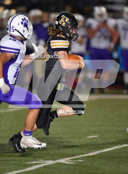 Thumbnail 1 in Jacksboro vs. Henrietta (UIL 3A Division 2 Region 2 Bi-District) photogallery.